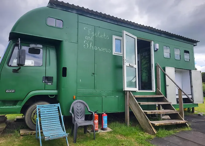 Courtlands Farm Camping And Glamping